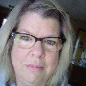 Meet your Posher, Lynn